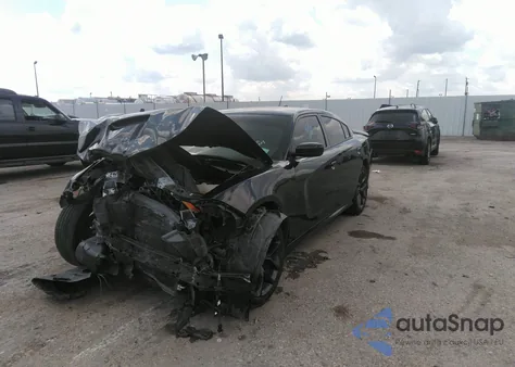 2021 Dodge Charger Gt z USA, uszkodzony, nr VIN 2C3CDXHG1MH557565